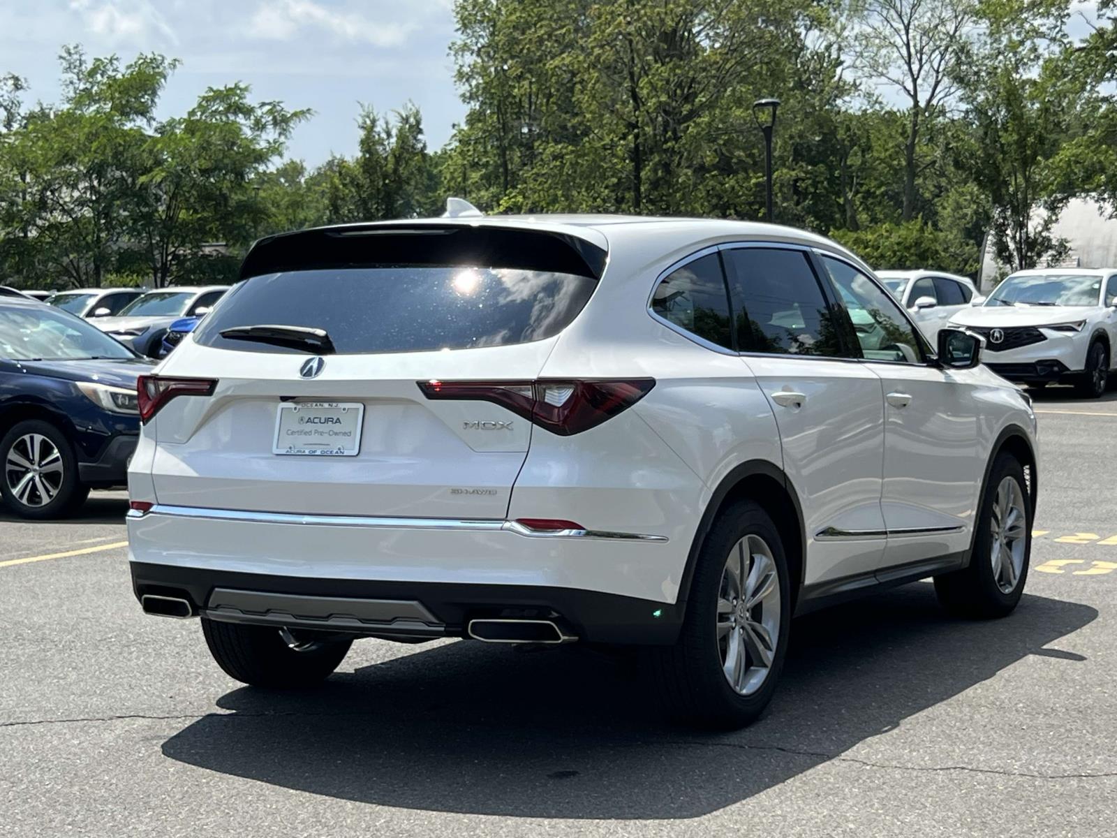 2025 Acura MDX SH-AWD photo 2