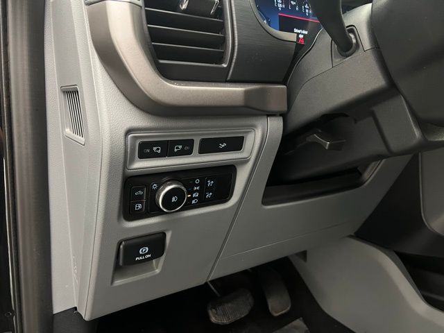 2024 Ford F-150 XLT photo 22