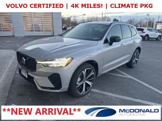 2025 Volvo XC60 Ultra's photo