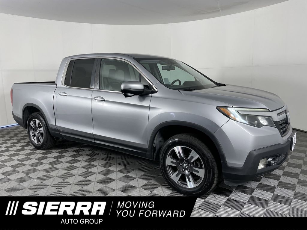 Used 2017 Gray Honda RTL-T image 1