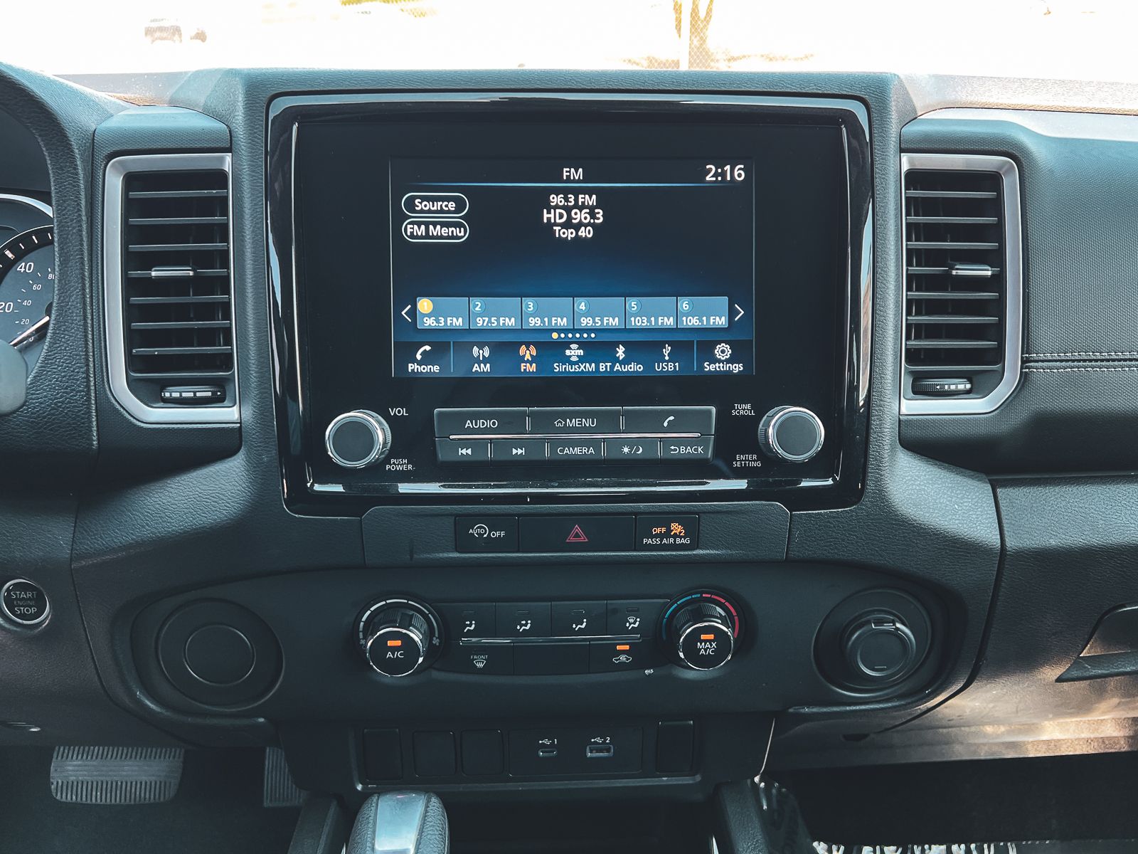 2023 Nissan Frontier SV photo 15