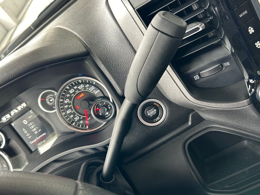 2024 Ram 3500 Tradesman photo 15
