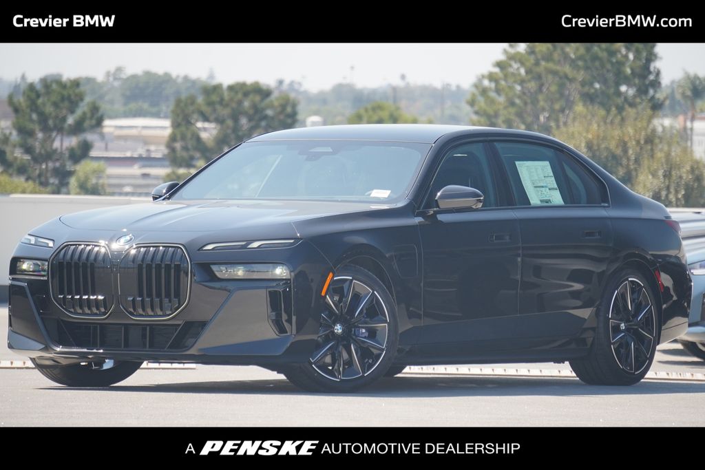 2026 BMW 7 Series 750e's photo