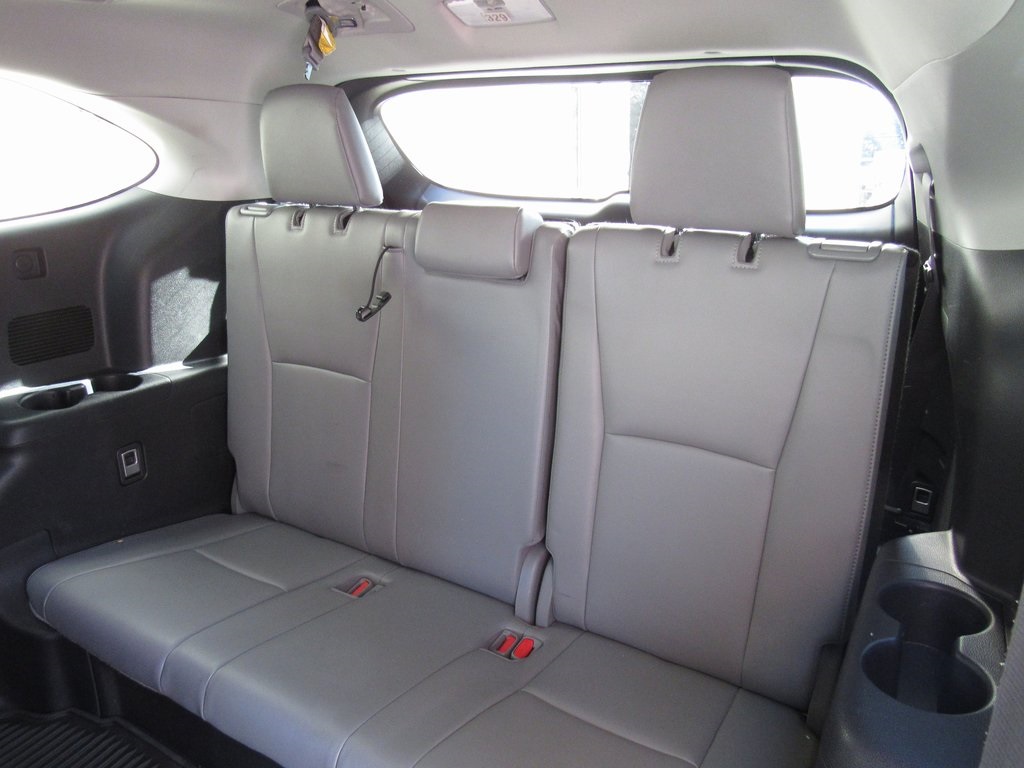 2022 Toyota Highlander Platinum photo 17