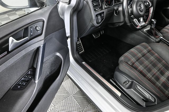 2015 Volkswagen Golf GTI S photo 7