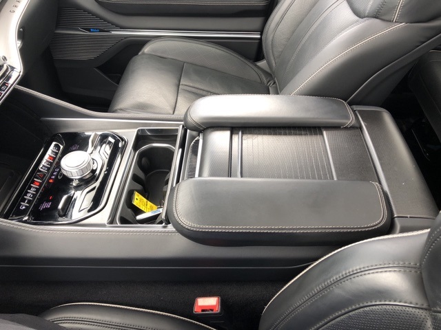 2024 Jeep Grand Wagoneer L II photo 22