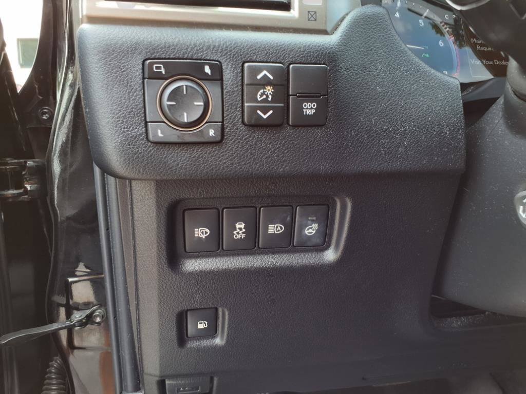 2021 Lexus GX 460 Premium photo 13