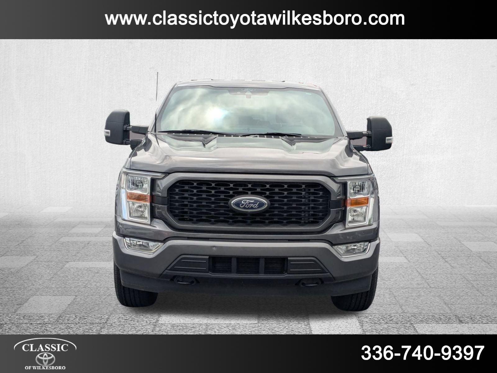 2022 Ford F-150 XL photo 2