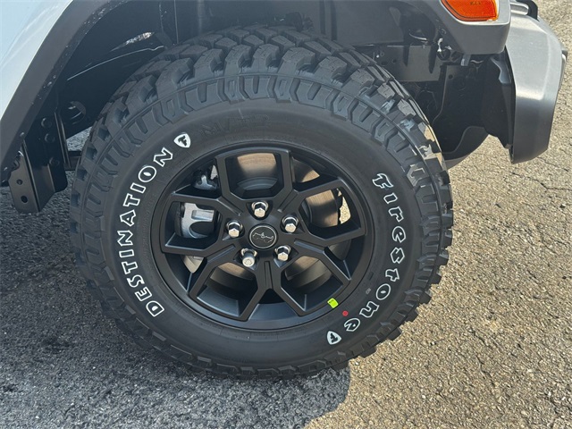 2025 Jeep Gladiator Sport photo 8