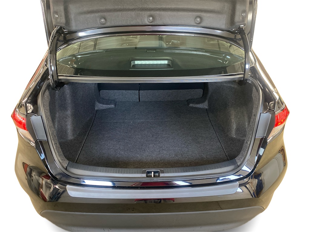2025 Toyota Corolla LE photo 20