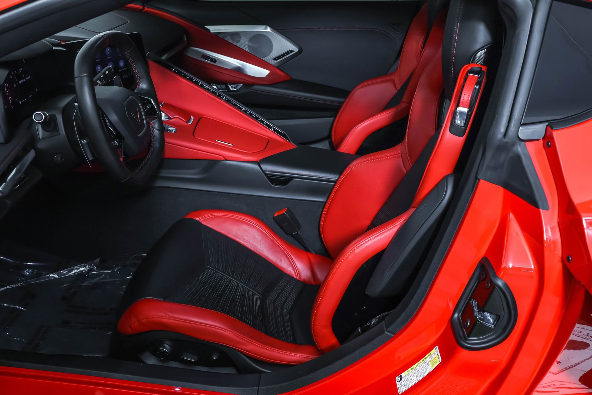 2021 Chevrolet Corvette Stingray 2LT photo 13