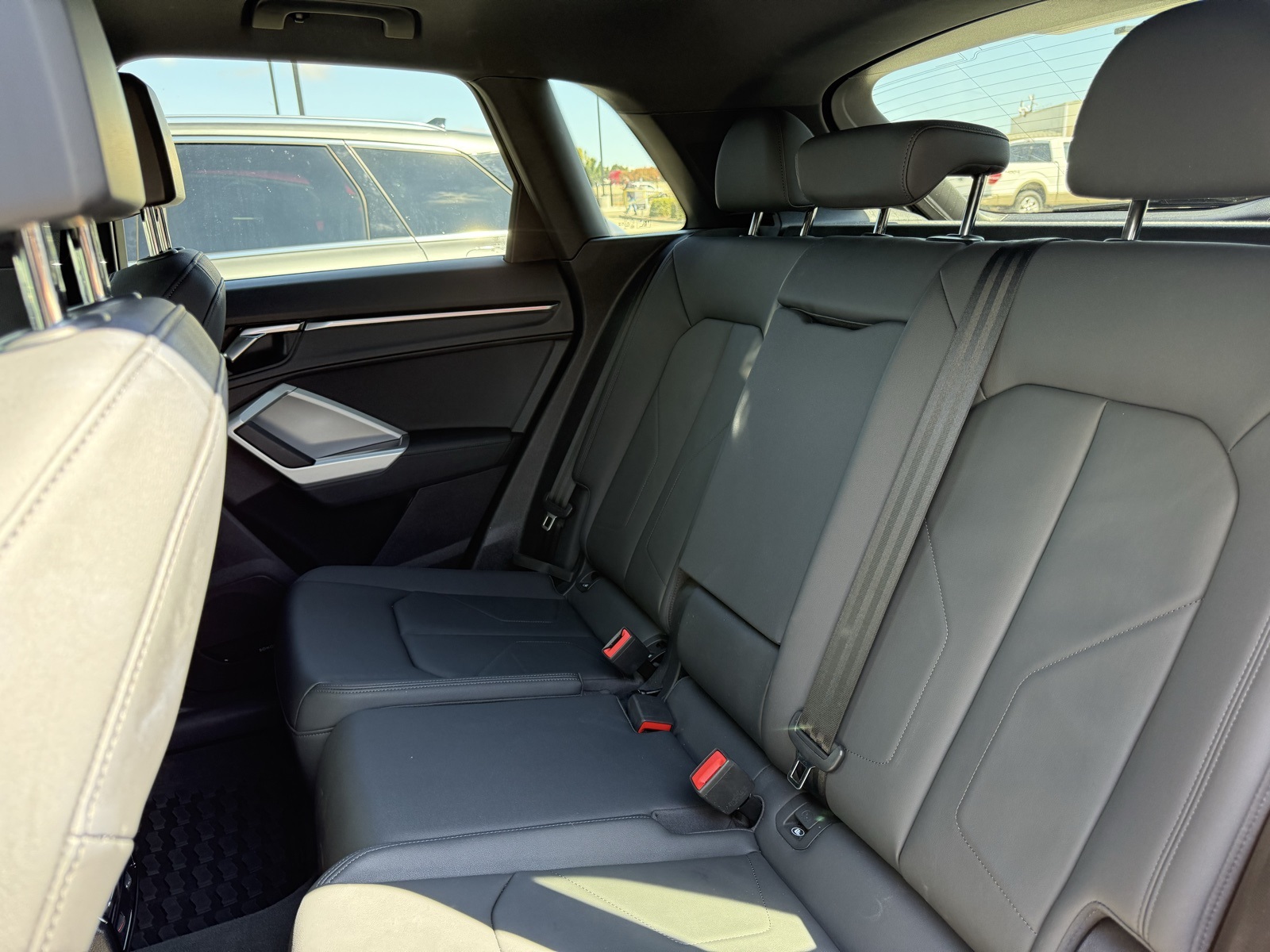 2022 Audi Q5 S line Premium Plus photo 4