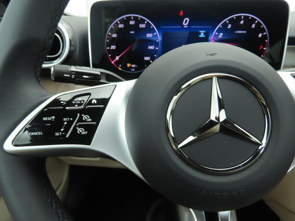 2025 Mercedes Benz C 300 photo 12