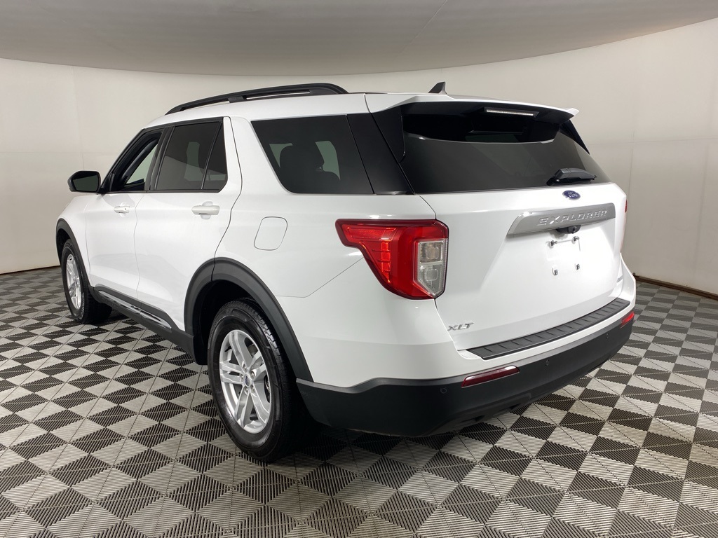 2021 Ford Explorer XLT photo 6