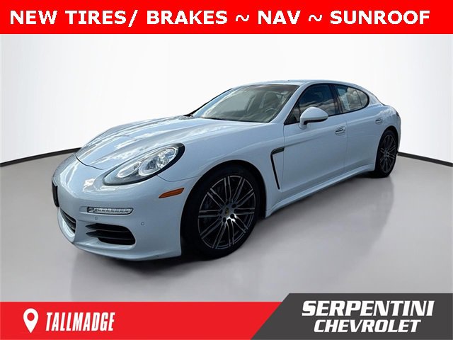 2016 Porsche Panamera