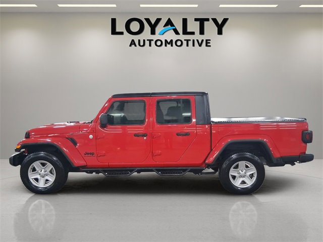2021 Jeep Gladiator Sport S photo 2