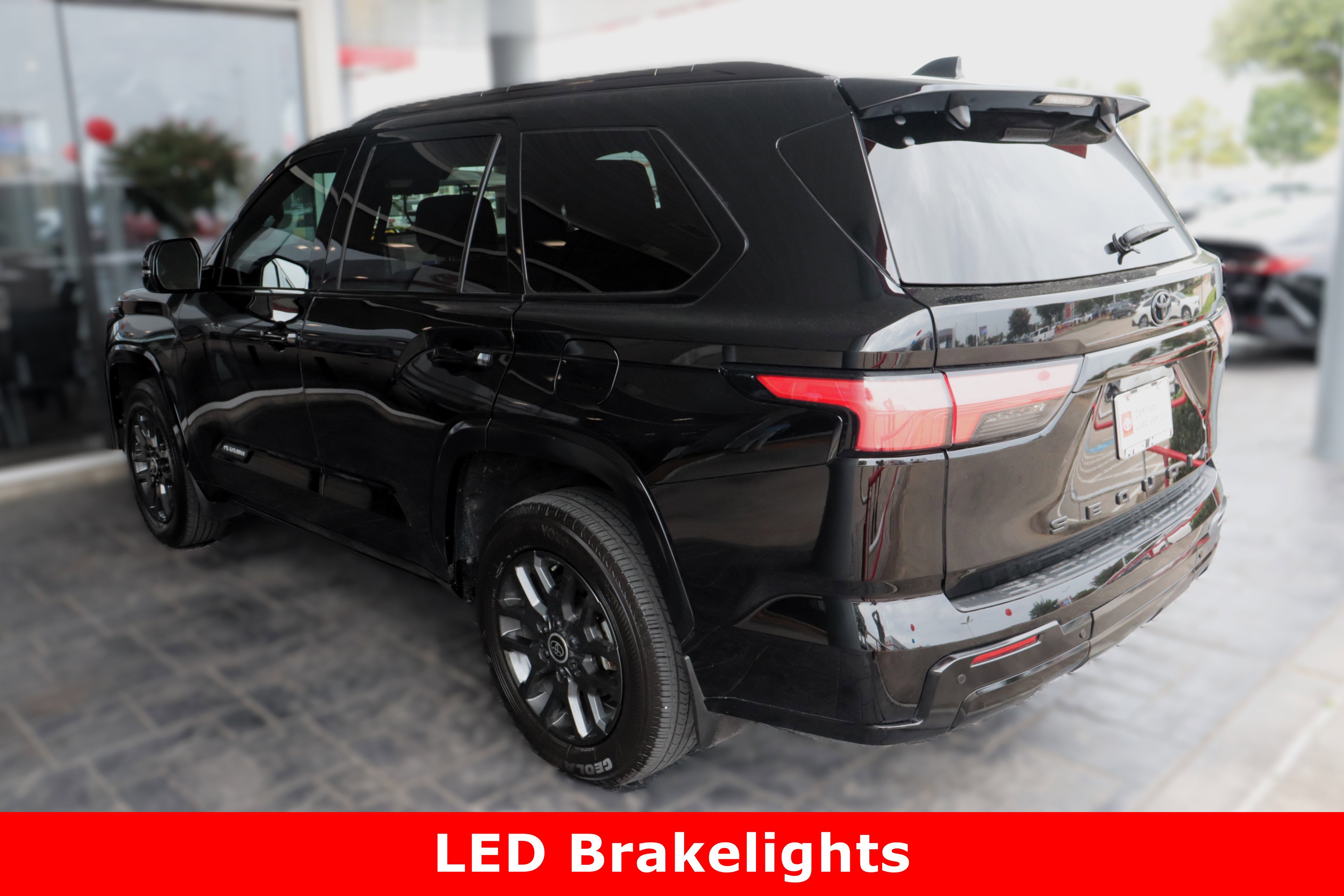 2024 Toyota Sequoia Platinum photo 5