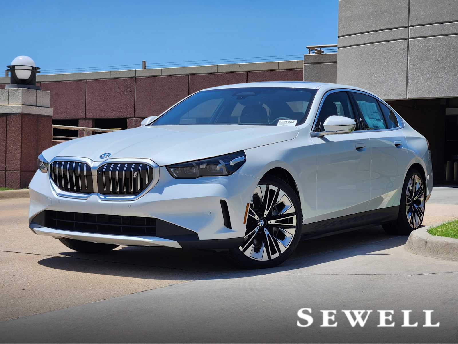 2026 BMW i5 eDrive40