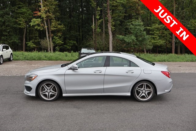 2014 Mercedes Benz CLA 250 photo 3