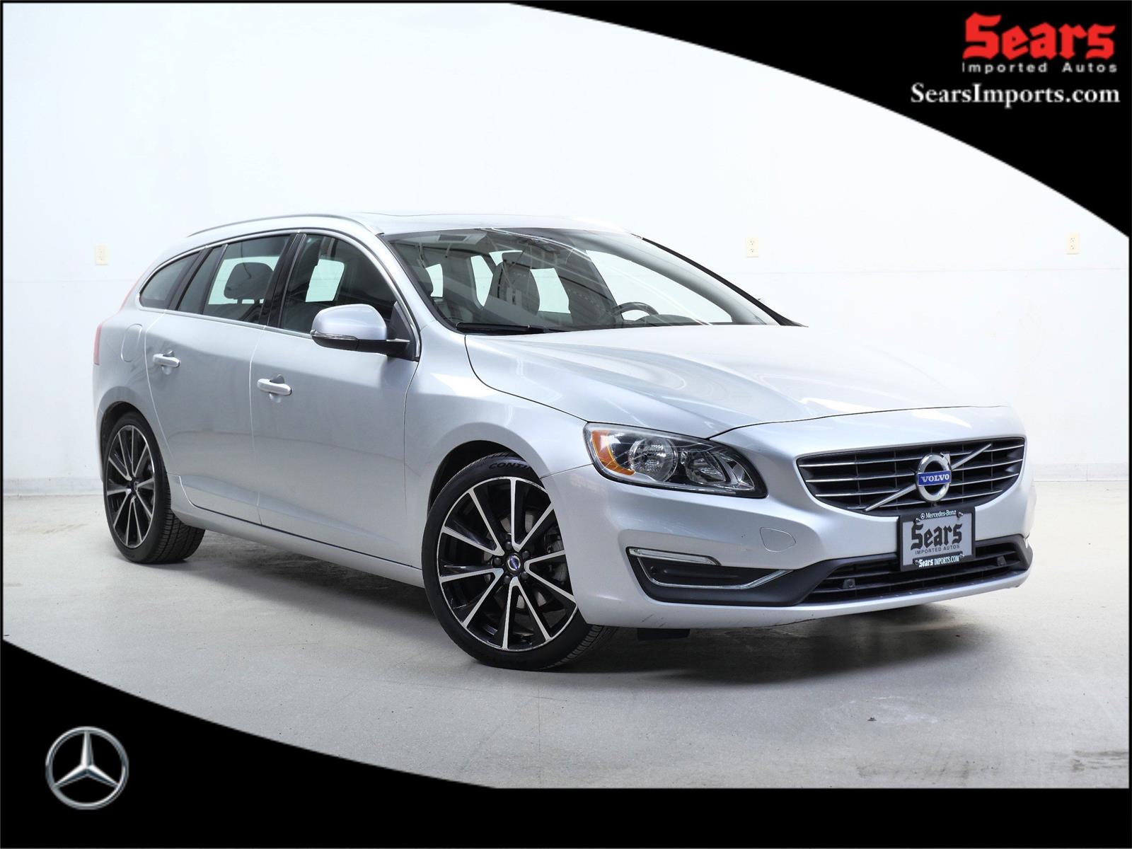 2016 Volvo V60 Premier