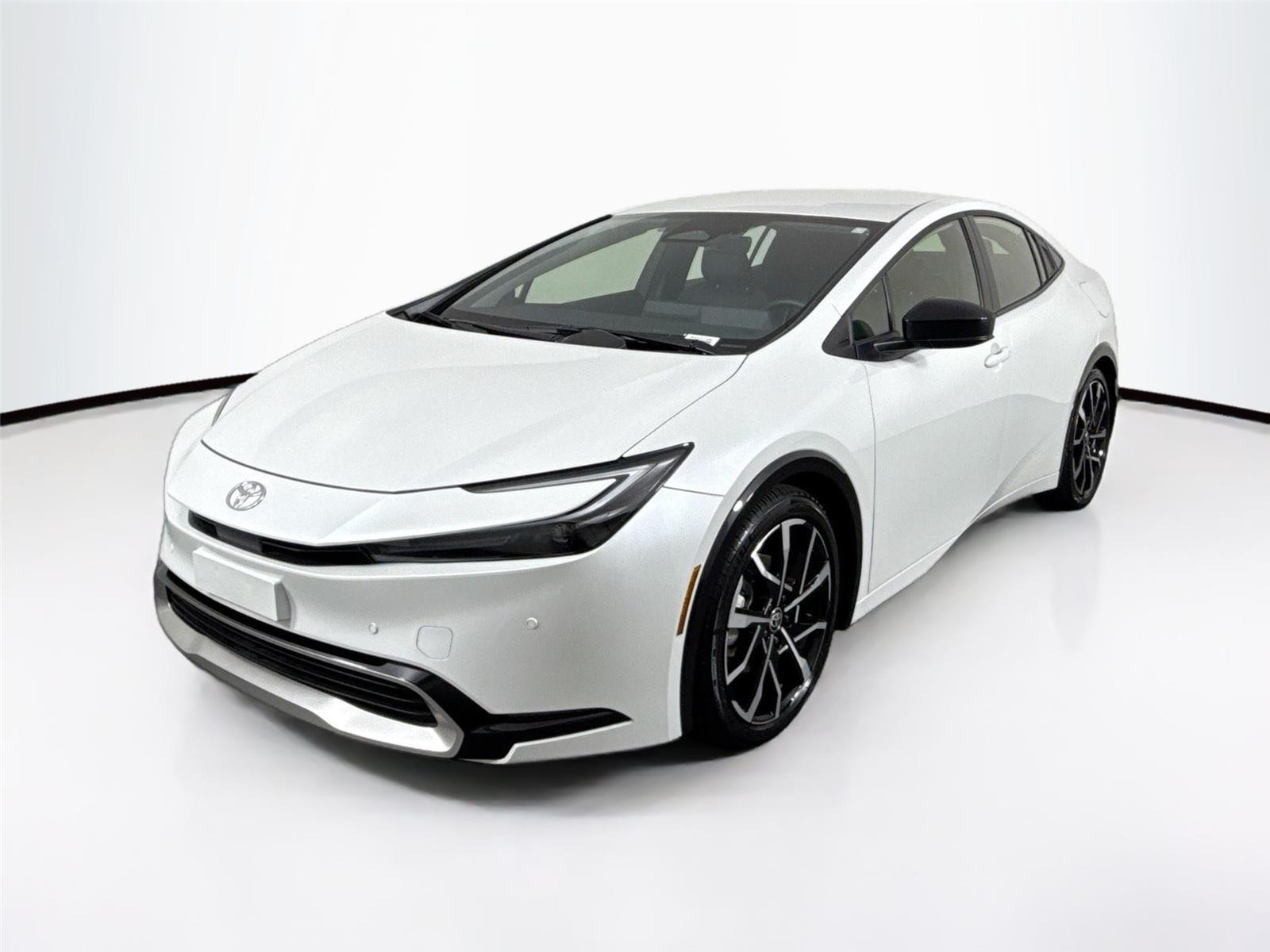 2024 Toyota Prius Prime XSE photo 2