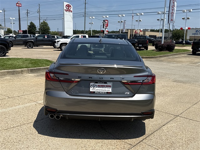 2025 Toyota Camry SE photo 2
