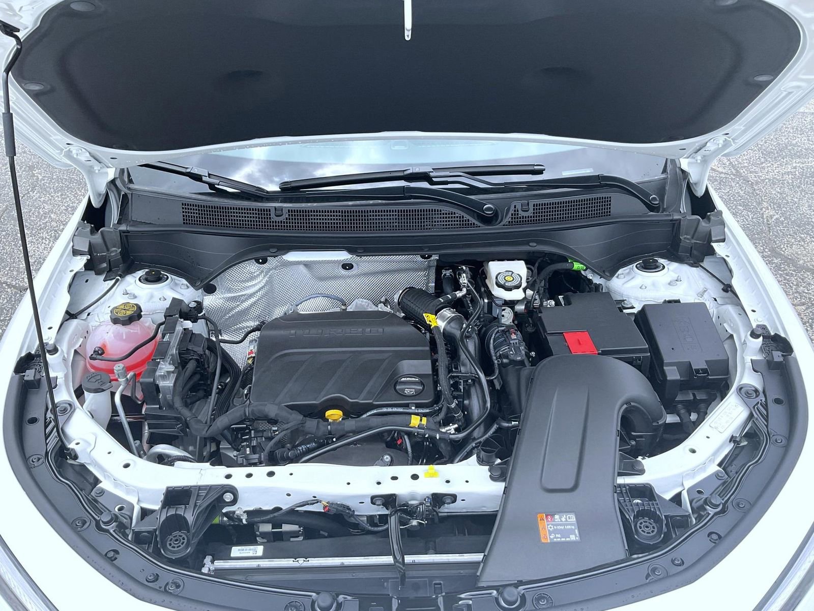 2025 Buick Envista Preferred photo 24