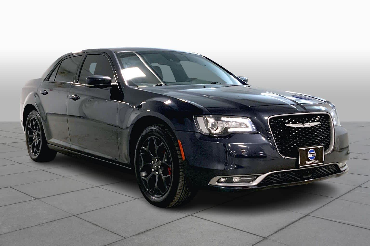 Used 2019 Chrysler 300 S with VIN 2C3CCAGG5KH548530 for sale in Kansas City