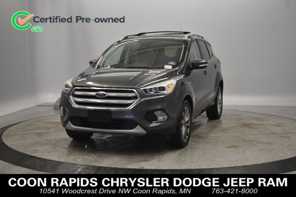 2017 Ford Escape Titanium's photo