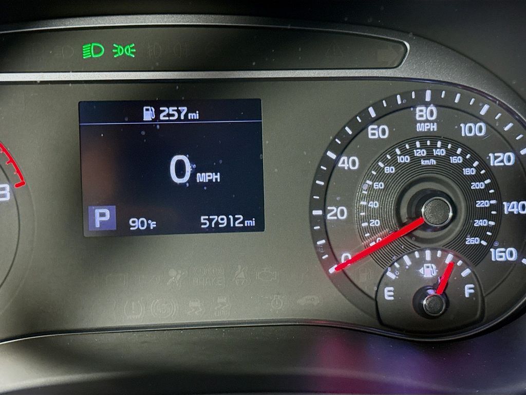 2021 Kia Soul GT-Line photo 12