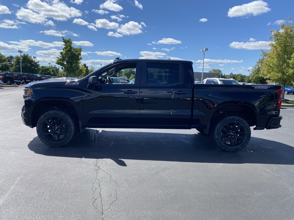 2023 Chevrolet Silverado 1500 Custom Trail Boss photo 7