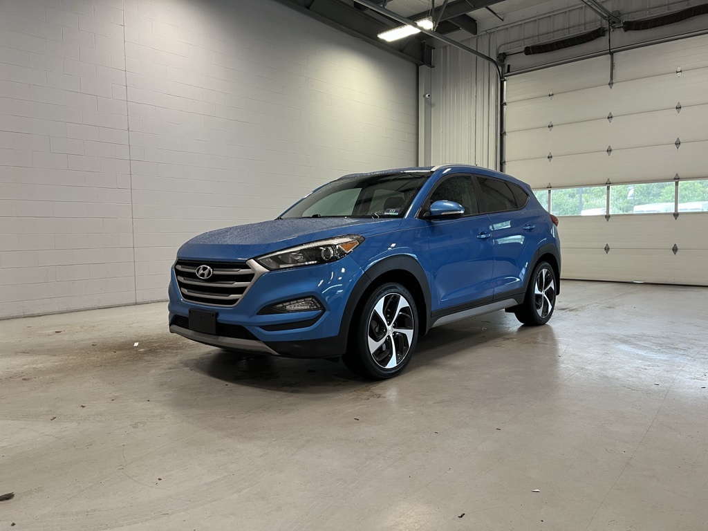 2017 Hyundai Tucson Sport photo 2