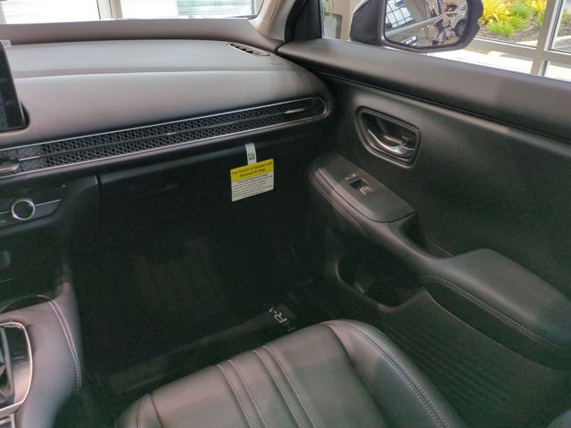 2026 Honda HR-V EX-L photo 14