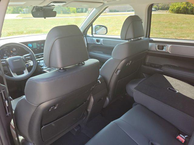 2026 Hyundai Santa Fe SEL photo 12