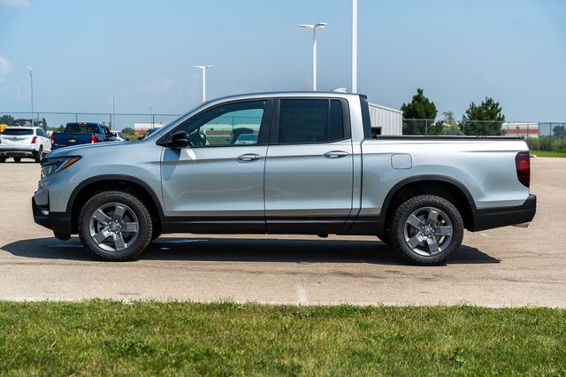 2025 Honda Ridgeline TrailSport photo 4