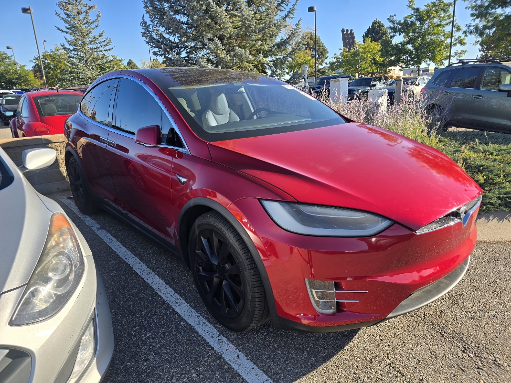2018 Tesla Model X 75D photo 4