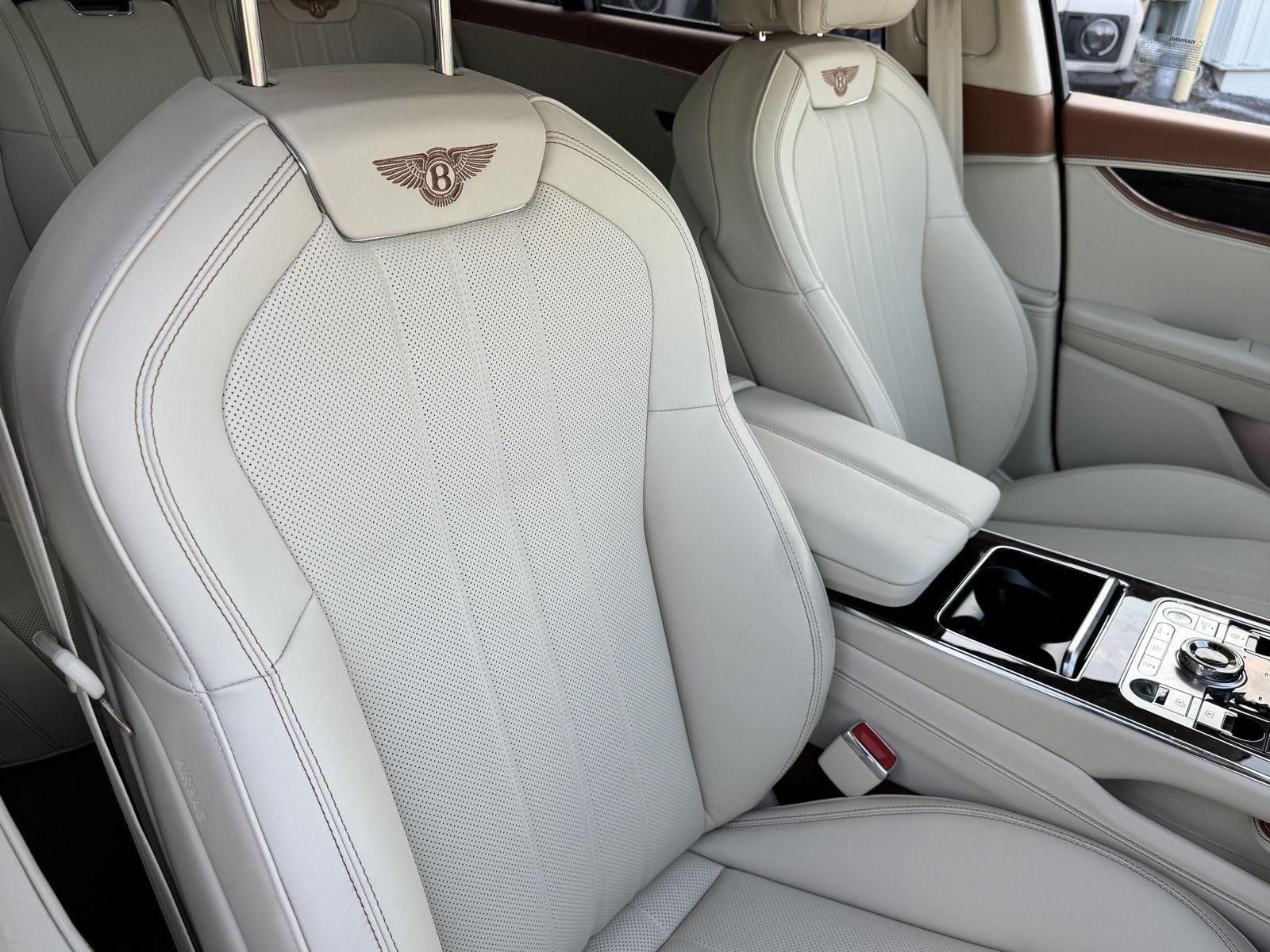2026 Bentley Flying Spur photo 18
