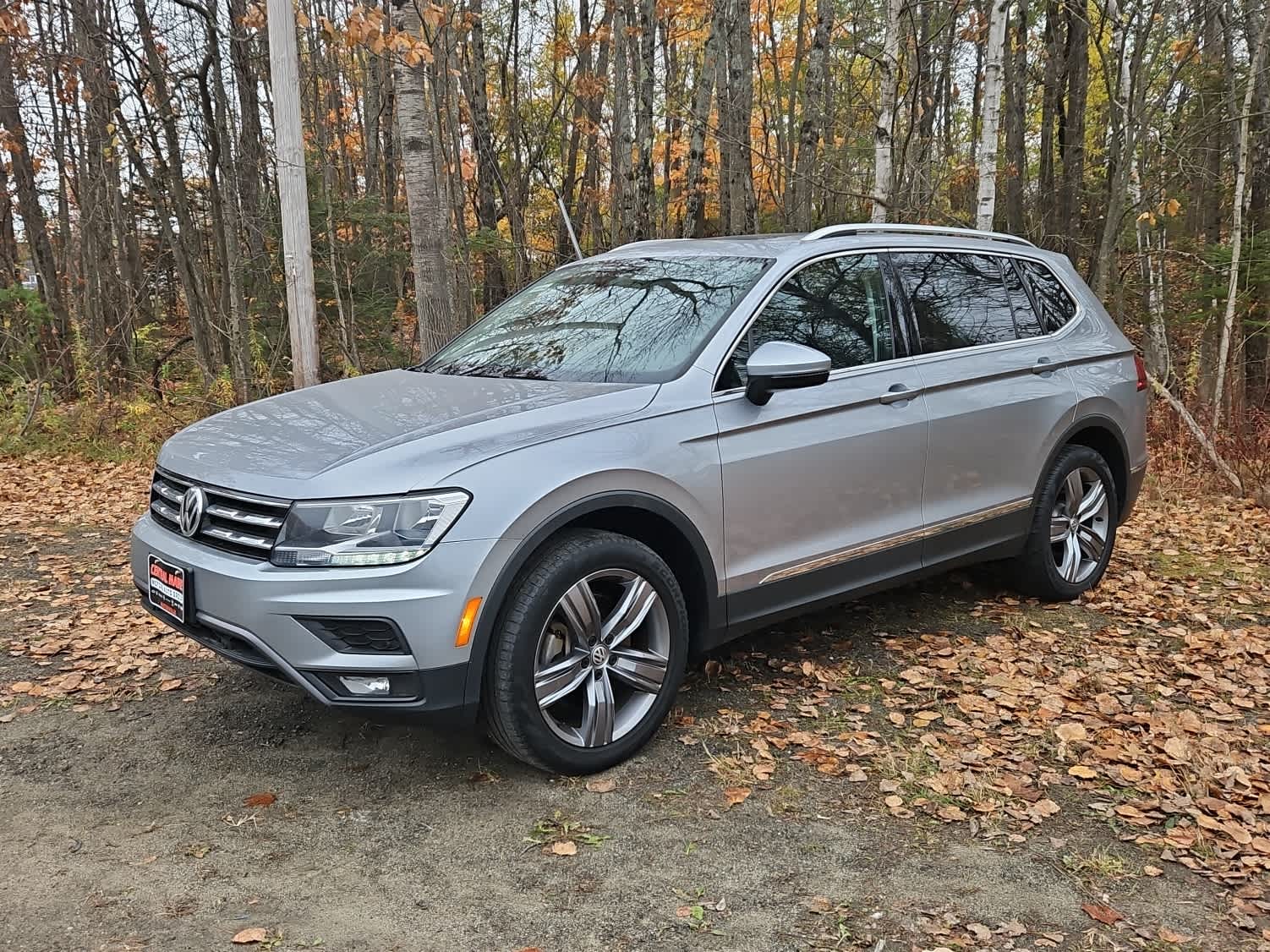 2021 Volkswagen Tiguan SEL photo 2