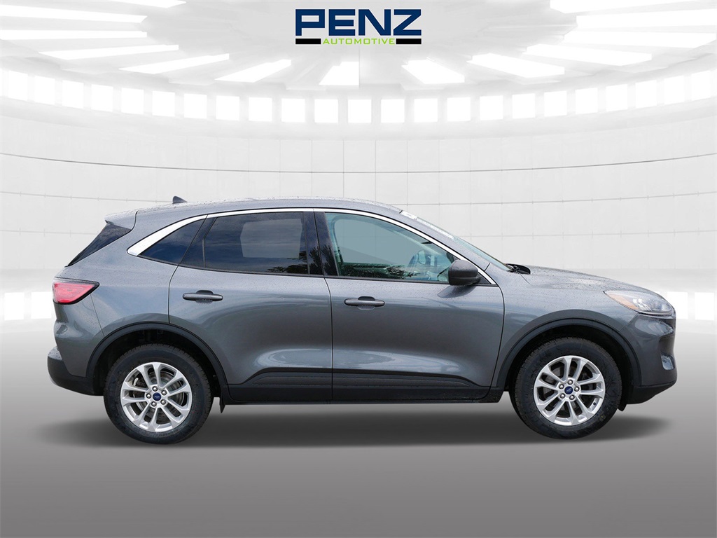 2022 Ford Escape SE photo 6