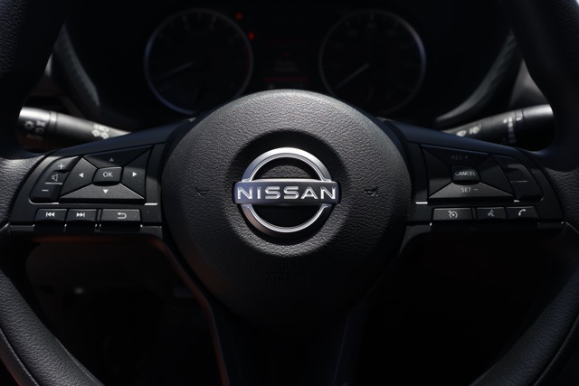 2025 Nissan Sentra S photo 23