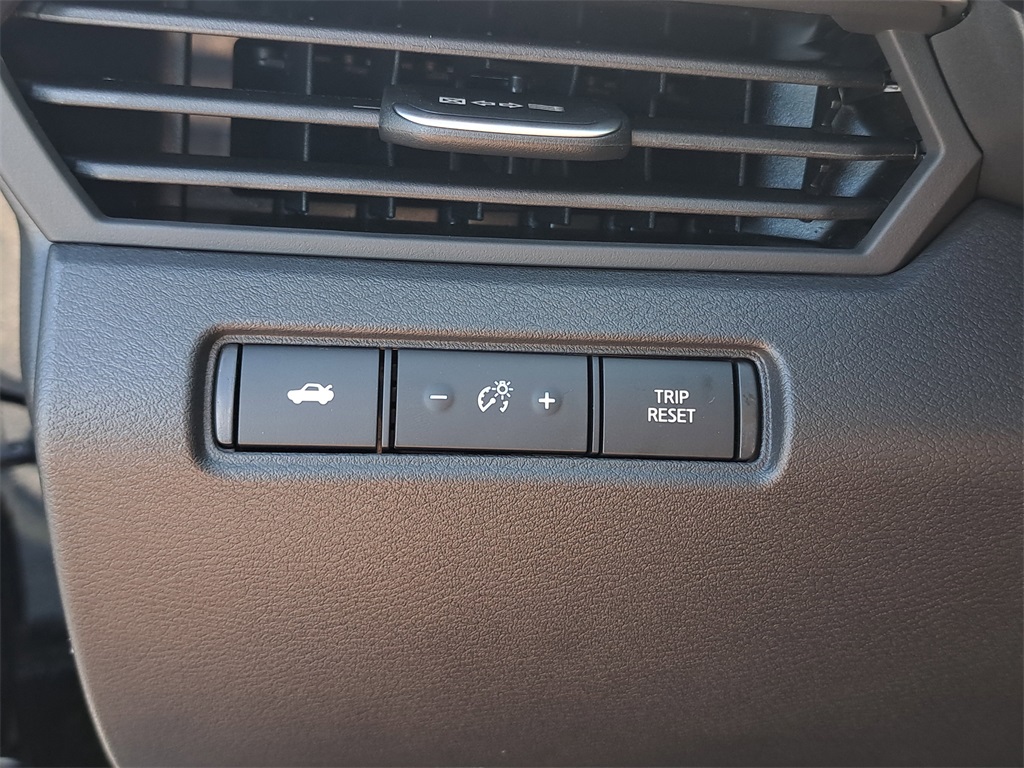 2025 Nissan Altima 2.5 SR photo 23