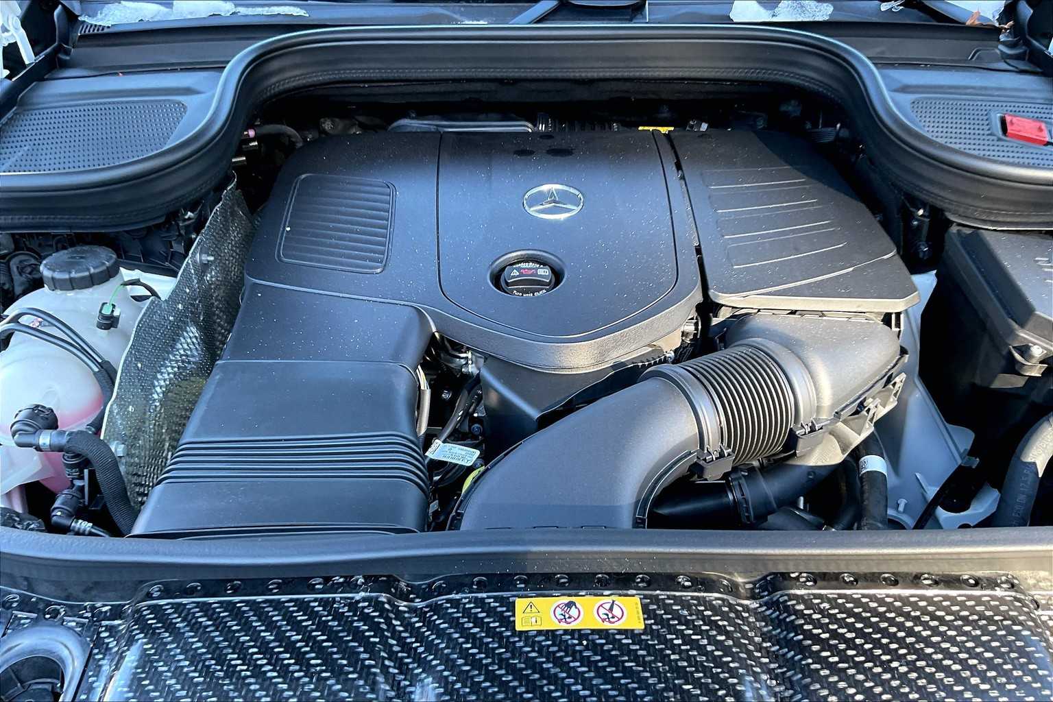 2025 Mercedes Benz GLE 350 4MATIC photo 13
