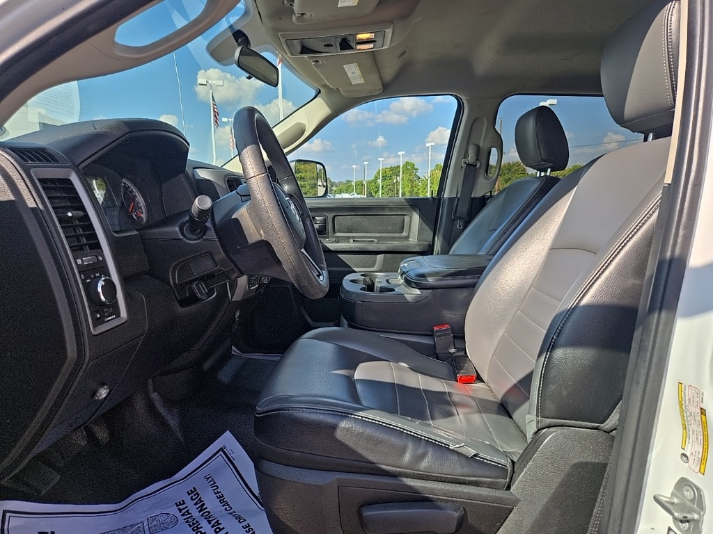 2021 Ram 1500 Classic Tradesman photo 9