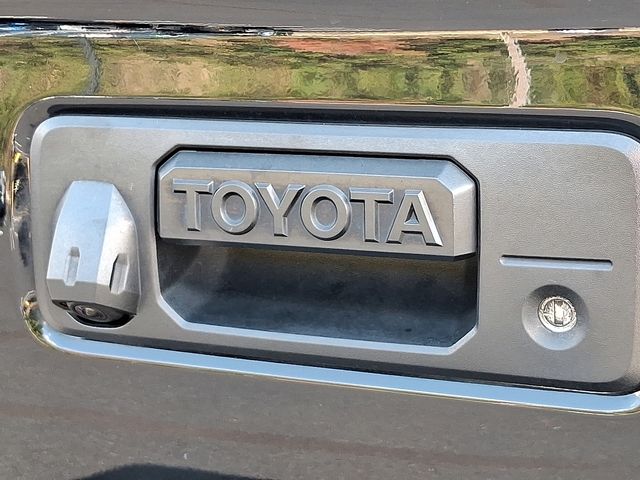 2022 Toyota Tacoma SR5 V6 photo 22
