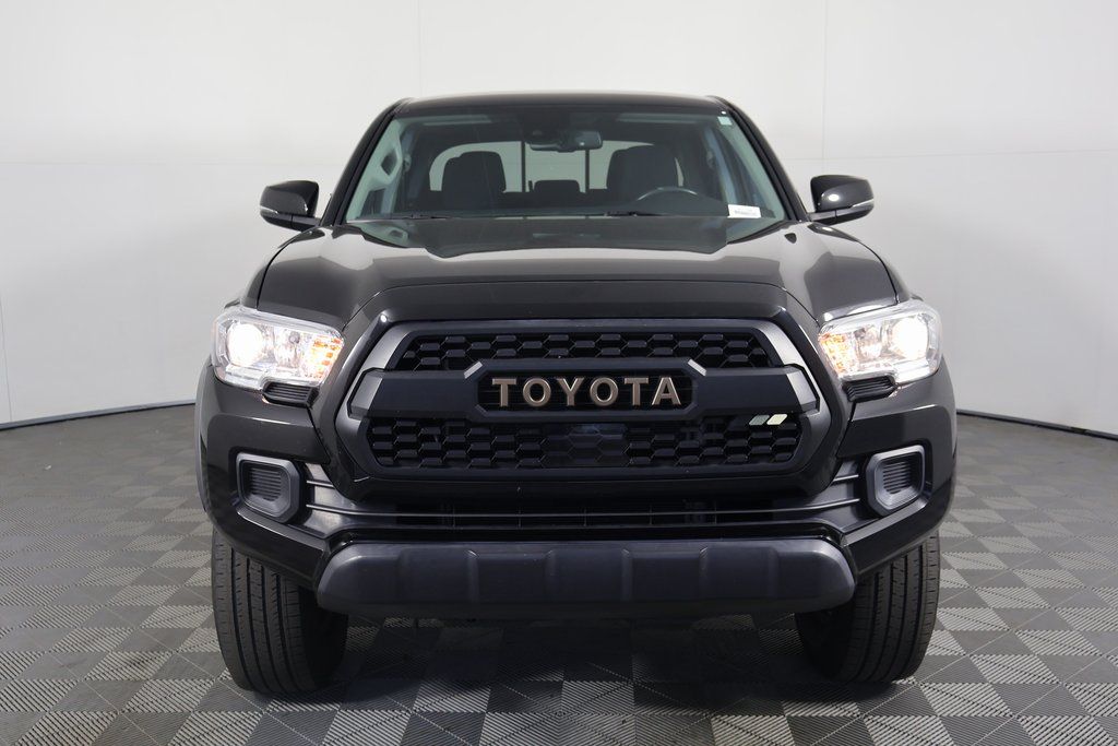 2023 Toyota Tacoma Trail Edition photo 2
