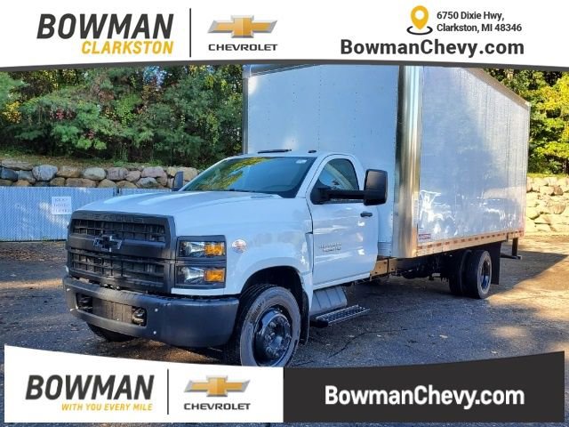 2024 Chevrolet Silverado 4500 Medium Duty Chassis Cab Work Truck's photo