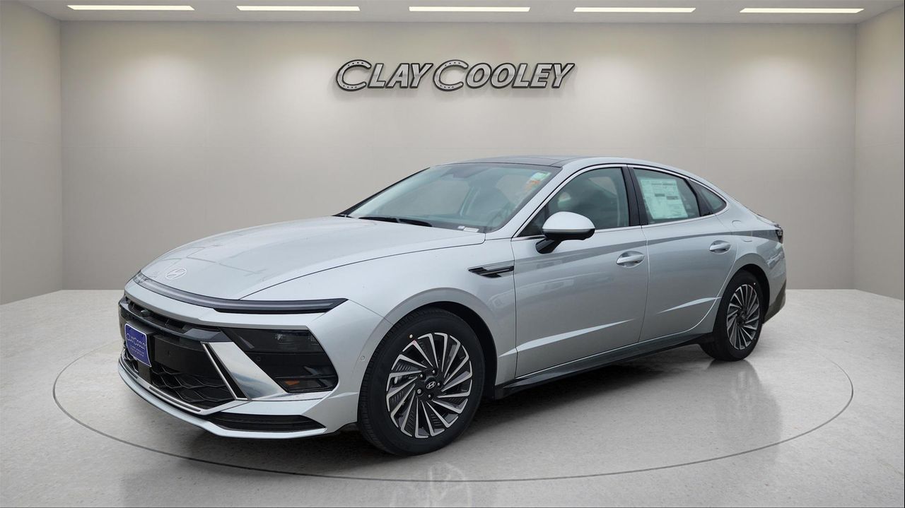 2025 Hyundai Sonata Hybrid Limited photo 7