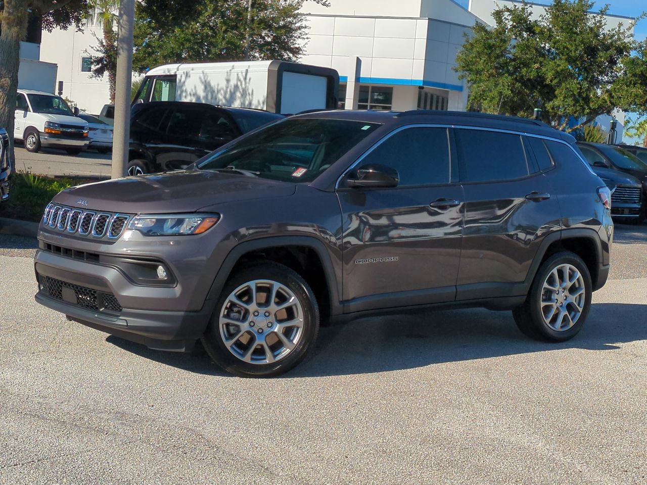 2024 Jeep Compass Latitude Lux