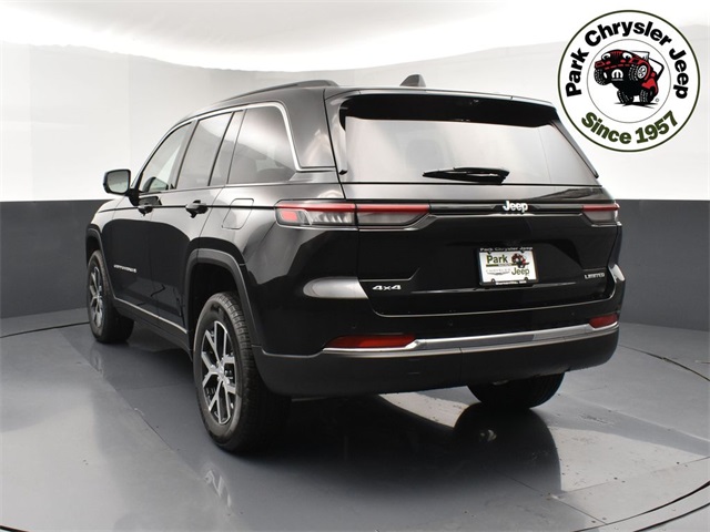 2025 Jeep Grand Cherokee Limited photo 2