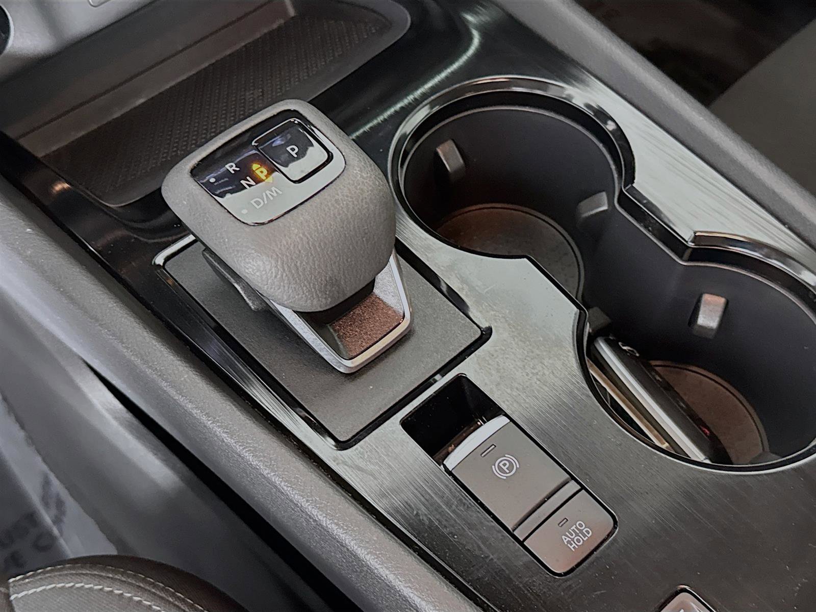 2025 Nissan Rogue S photo 12